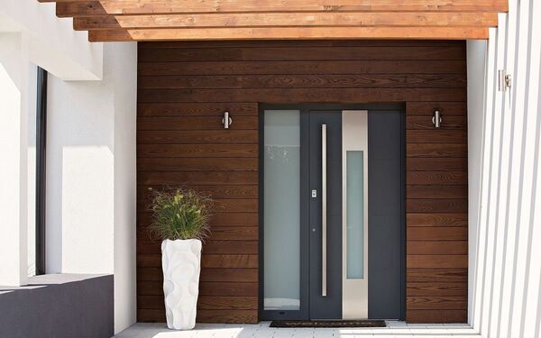 Ein ästhetische Haustür aus Aluminium